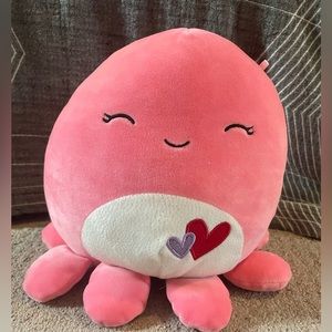 Octopus squishmallow !!